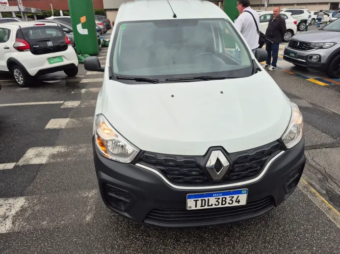 Renault Kangoo Advanced 1.6 16V Flex Mec. 2025