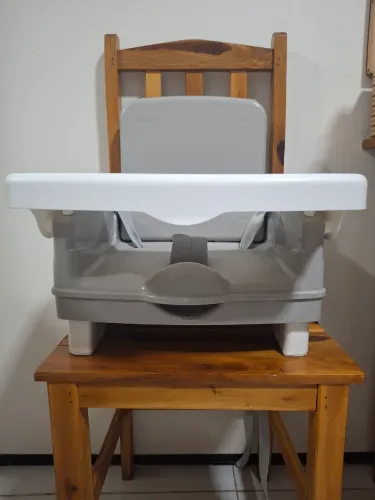 Cadeira de alimentacao para bebe