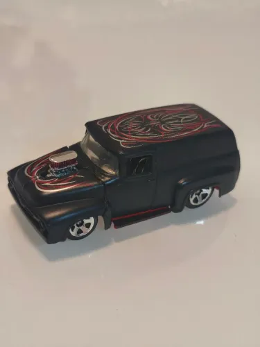 Hot Wheels preto fosco 56 Ford Panel Loose 1:64