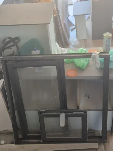 Janelas em esquadria de alumínio 