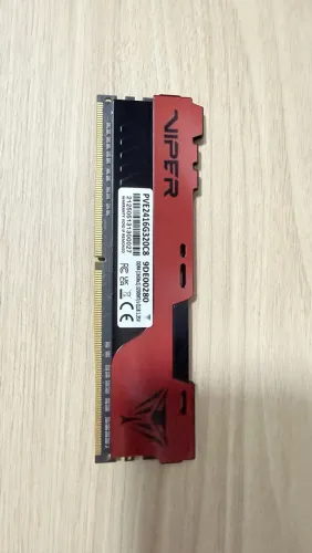 Memória RAM 16GB DDR4