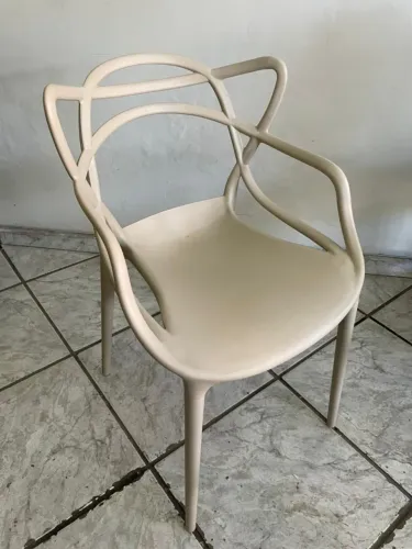 Cadeira Allegra Reforçada