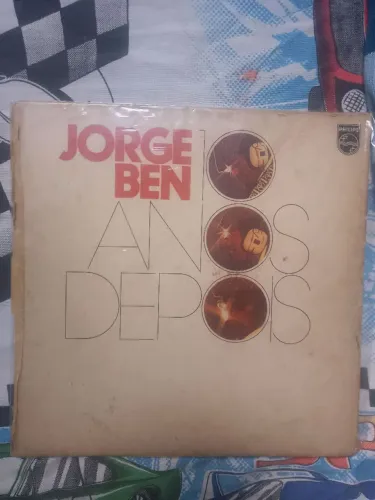 Disco de vinil Jorge Ben 10 anos depois