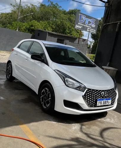 Hyundai HB20 Unique 1.0 Flex 12V Mec. 2019