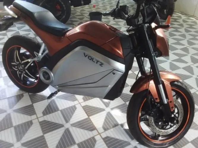 MOTO ELETRICA 100% NOVA 