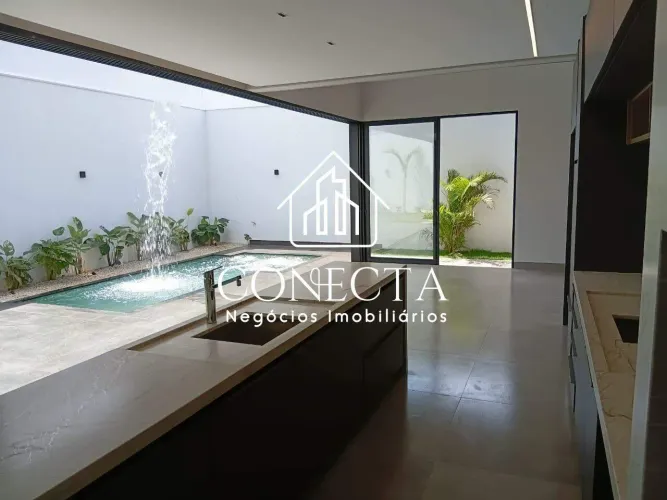 Casa em condomínio à venda no Granja Marileusa, Uberlândia 3 suítes e lazer completo