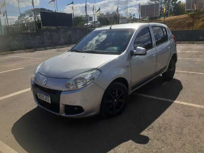 Renault Sandero Expression Hi-flex 1.6 8V 5P 2012