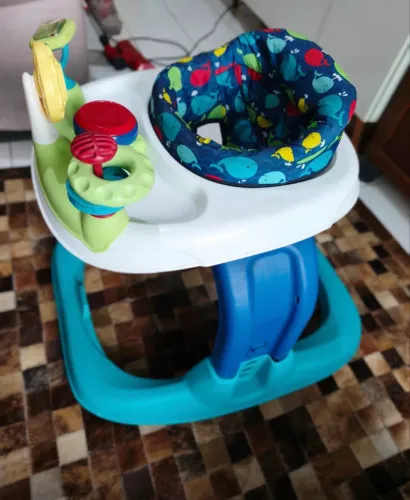 Andador de Bebê Infanti Educativo com Sons e Brinquedos