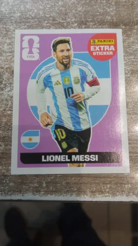 Figurinha de Messi roxa em perfeito estado