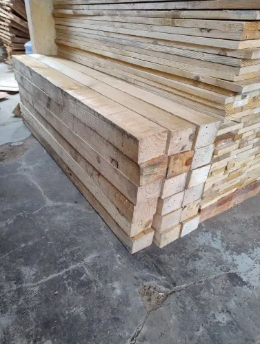 Barrotes de pinus dimensões 1.46x10cmx8cm