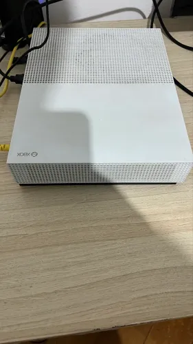 vendo xbox one s all digital