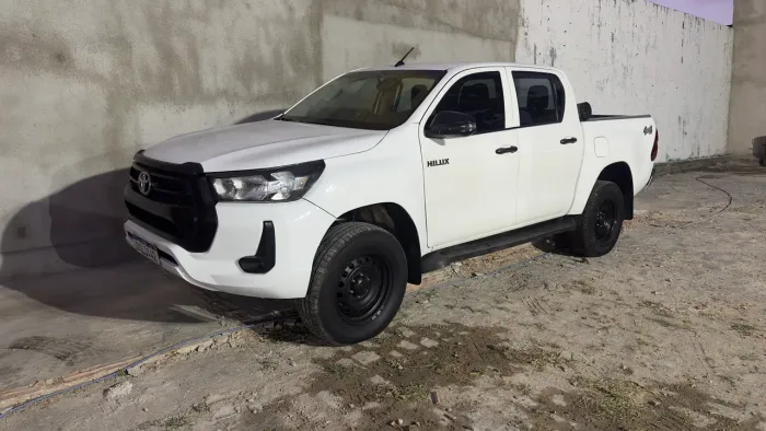 Toyota Hilux CD 4X4 2.8 Diesel Mec. 2022