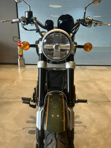 SUPER METEOR 650cc INTERSTELLAR GREEN (CONSULTORA ESTER- *)