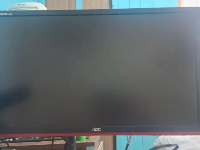 Monitor AOC 24' pol 144hz