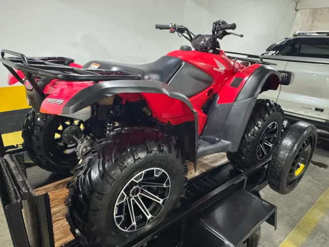 Quadriciclo Honda 4x4 2013 super novo