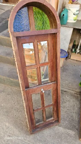 Vendo janela colonial 40 por umedece por 14