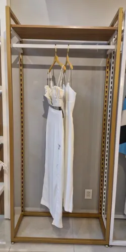 Vendo 5 Expositor modular para Roupas