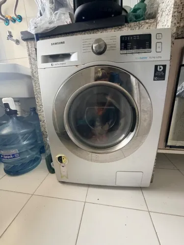 Lava e seca Samsung INOX 11kg usada 110v