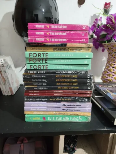 Lote Livros todos lacrados