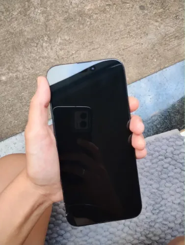 iPhone 15 PRO MAX 256gb (micro detalhe na tela) 