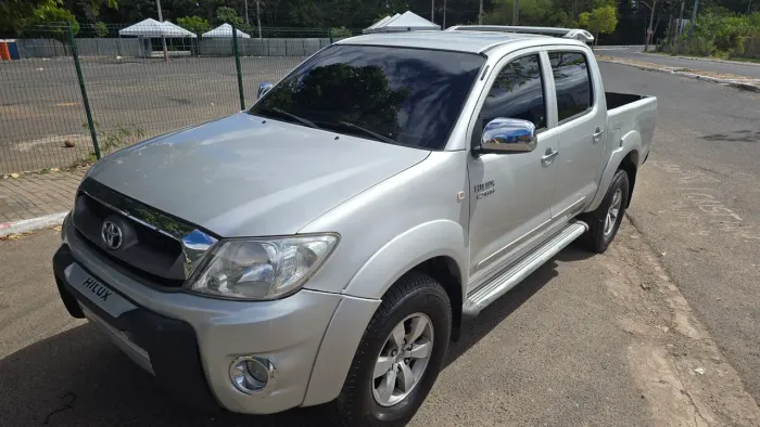 Toyota Hilux CD SR 4X2 2.7 16v/2.7 Flex Aut. 2010