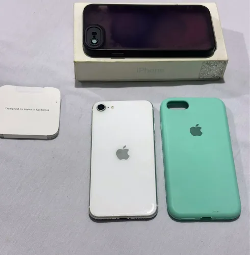 iPhone SE 2020 zerado todo original