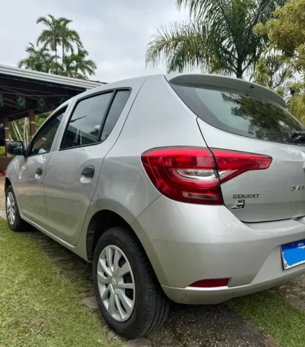 Renault Sandero Life Flex 1.0 12V 5P Mec. 2021
