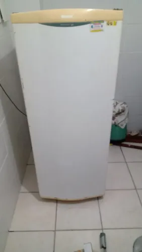 Geladeira Consul 250 reais