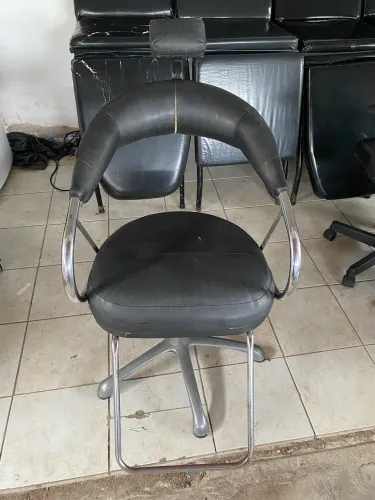 Cadeira de Salão / Barbearia 01