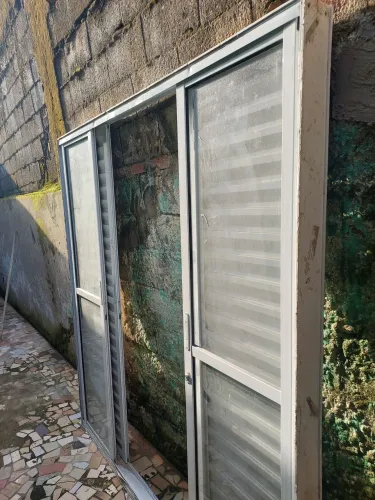 Porta Balcão Veneziana 6 folhas  Alumínio branco