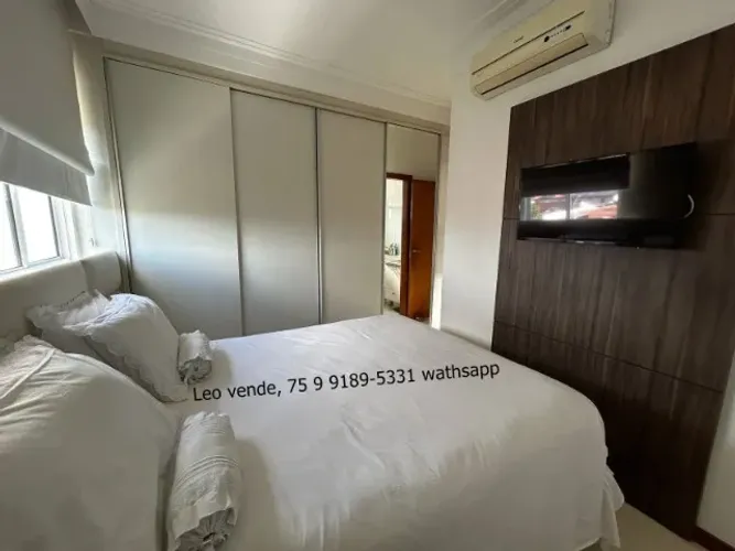 Leo vende, ap bairro Santa Mônica, 3\4 suíte, varanda