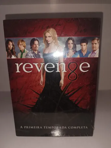 Seriado Revenge 5 DVDs primeiro temporada completa LACRADO