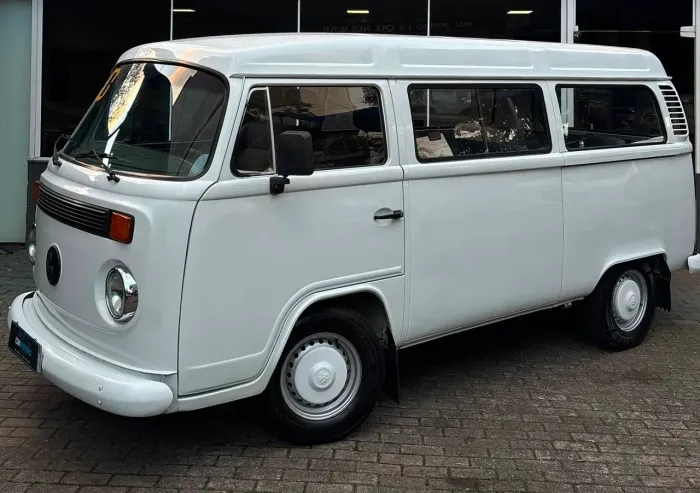Volkswagen Kombi Standard/ Luxo/ Serie Prata 2000