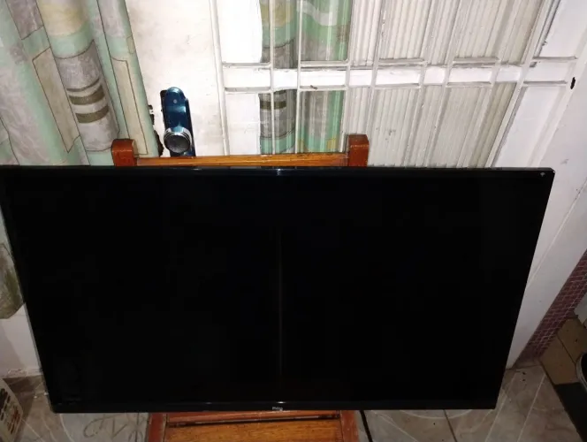 TV Philco LED SMart 40 polegadas Modelo PTV40E20DSGWA Defeito parou de funcionar e somente