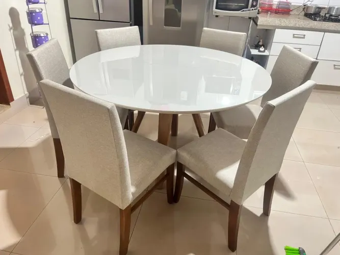 Mesa de madeira pronta entrega 