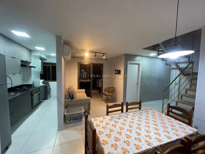 Locação de Cobertura Duplex no Condomínio Líbero