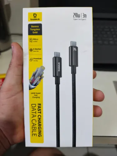 Cabo Baseus USB-C x USb-C 240w. 3 metros. Para Notebooks e Smartphone.