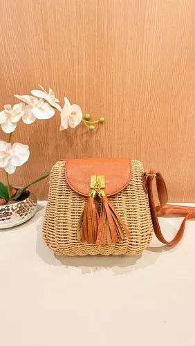 Bolsa Feminina de Palha Caramelo com Alça