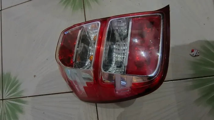 Lanterna original e placa de circuito de lanterna traseira original Cobalt 2014