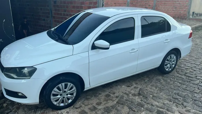 Volkswagen Voyage Trendline 1.6 T.flex 8V 4P 2015
