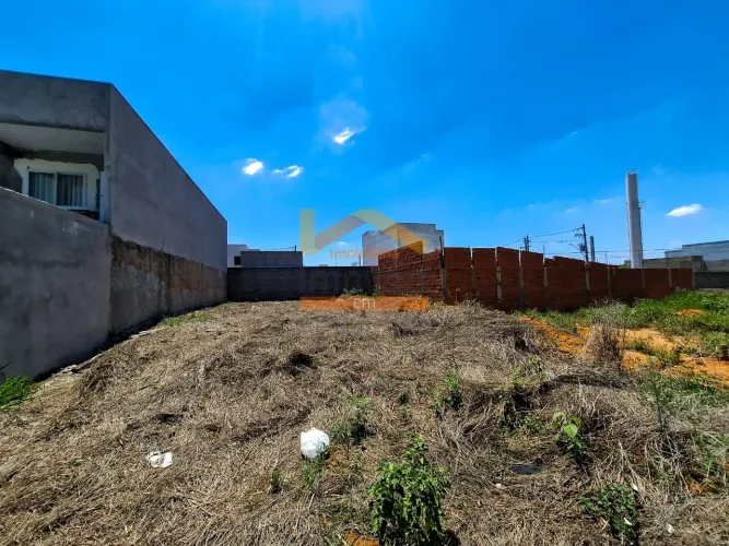 Terreno à venda em Americana-SP, Jardim Pacaembu, 300,00 m² de área. Aproveite!