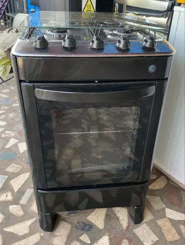 Fogão 4 bocas Esmaltec preto. FAÇO ENTREGA