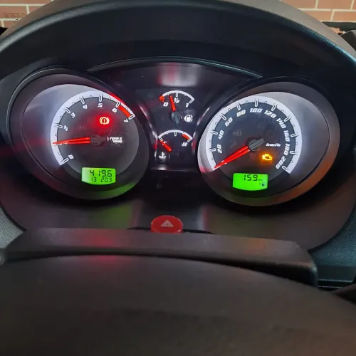 Ford Fiesta Sed. 1.6 8V Flex 4P 2013