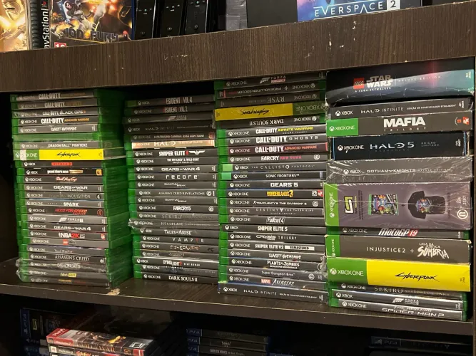 Jogos de X box one venda e trocas 