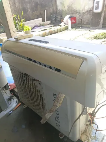 Vendo central mais instalação e materiais