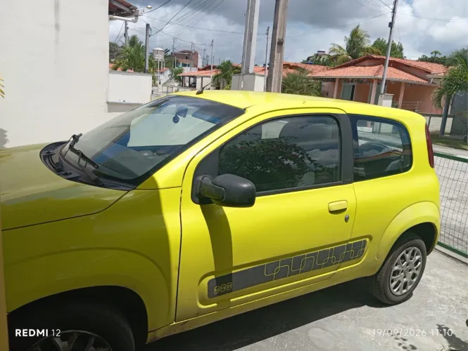 Fiat Uno Vivace Celeb. 1.0 EVO F. Flex 8V 3P 2012