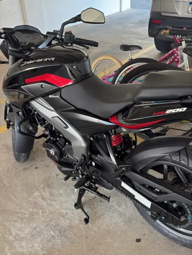 Vendo Dominar NS200 2026 (na garantia)