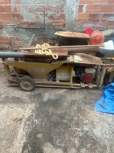 Máquina de meio fio
