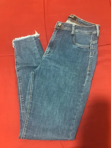 Calça jeans clement
