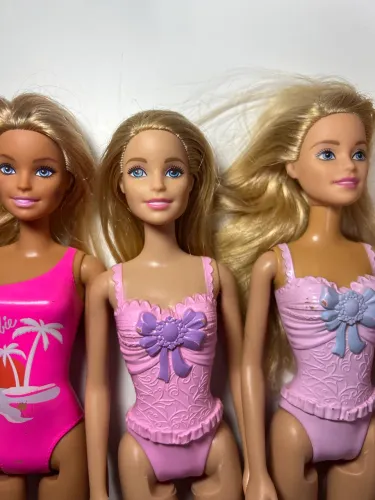 Lote de 4 Barbies